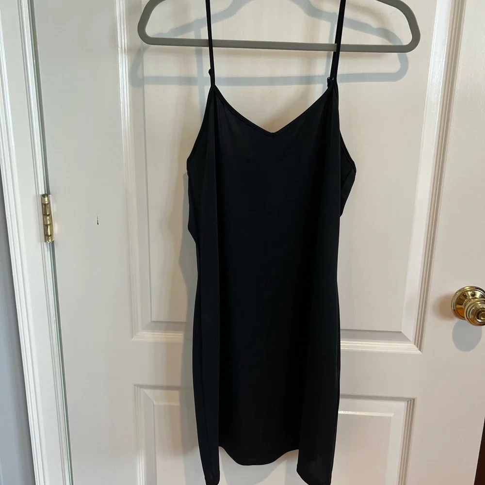 Karen Millen vintage black crochet dress with fringe - Picture 11 of 13